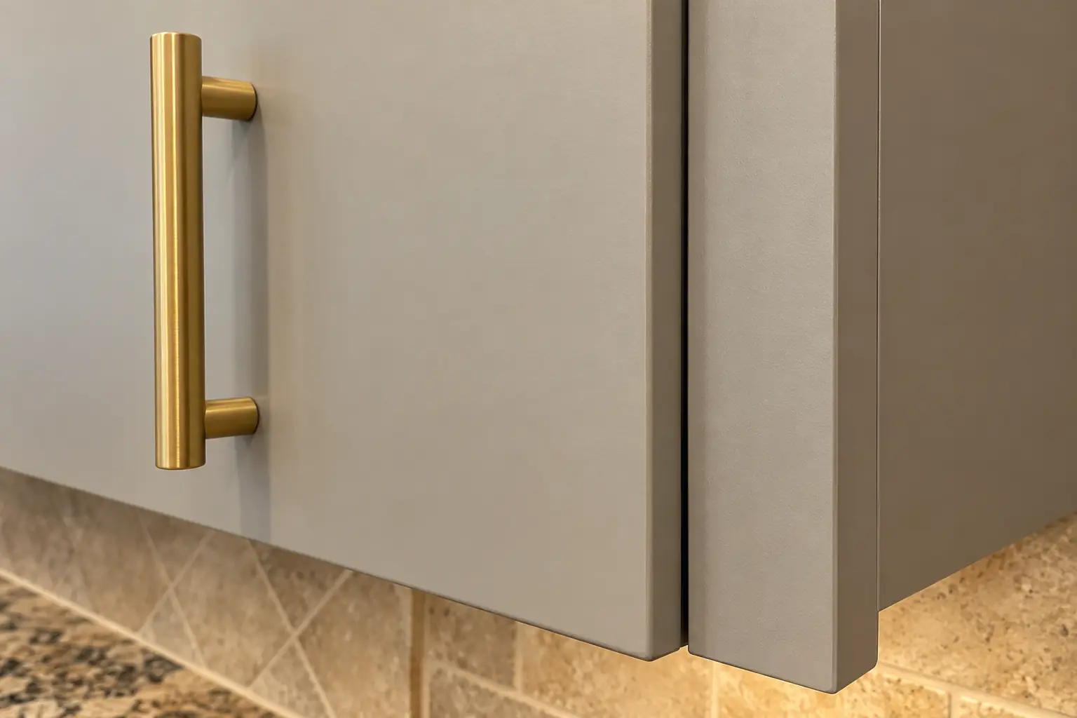 Cabinet Refacing in a 2000s new construction — detail