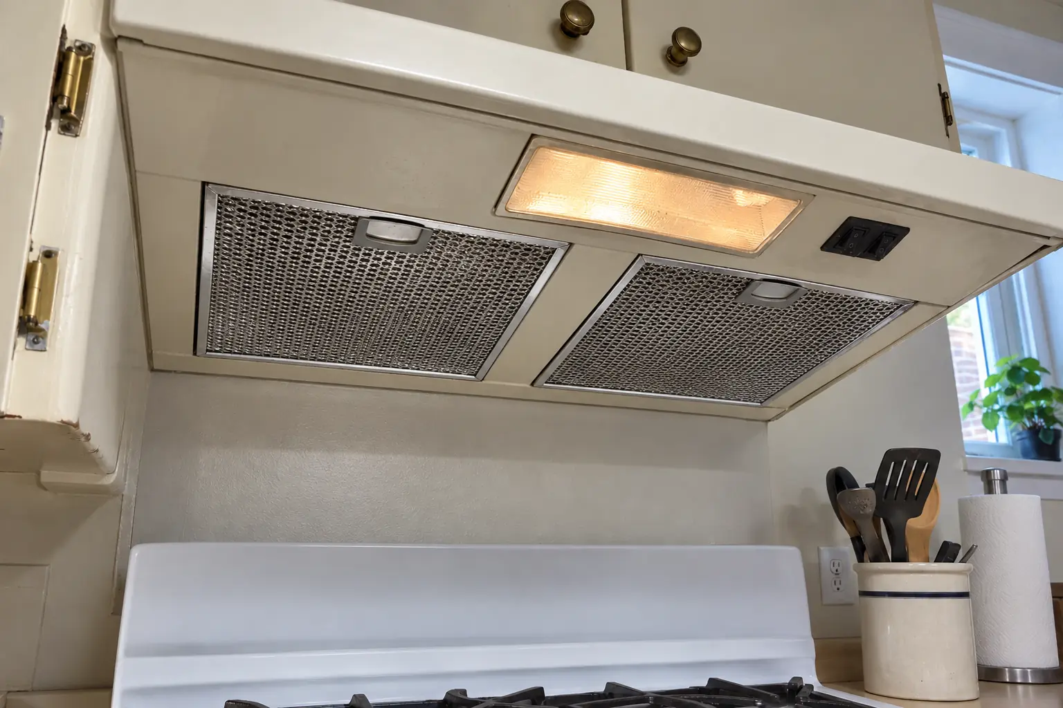 Residential Kitchen Hood Cleaning — after