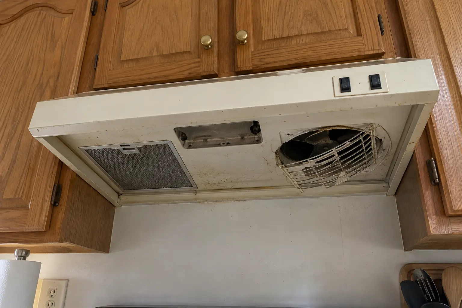 Range Hood Repair — before