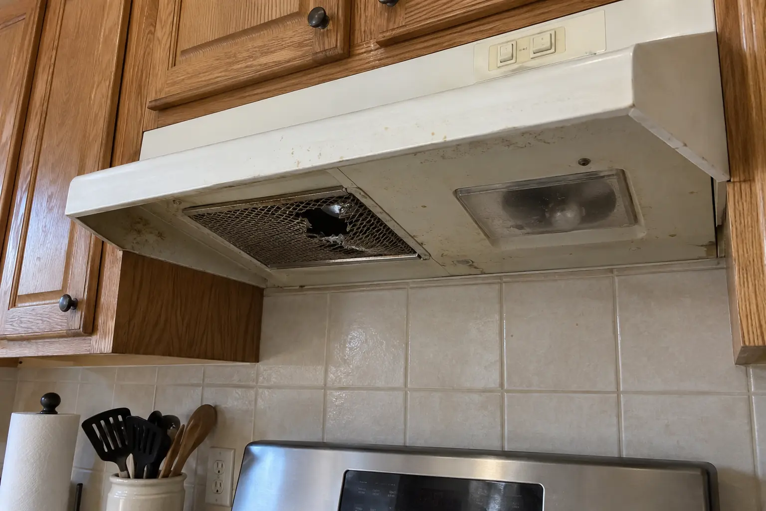 Range Hood Repair — before