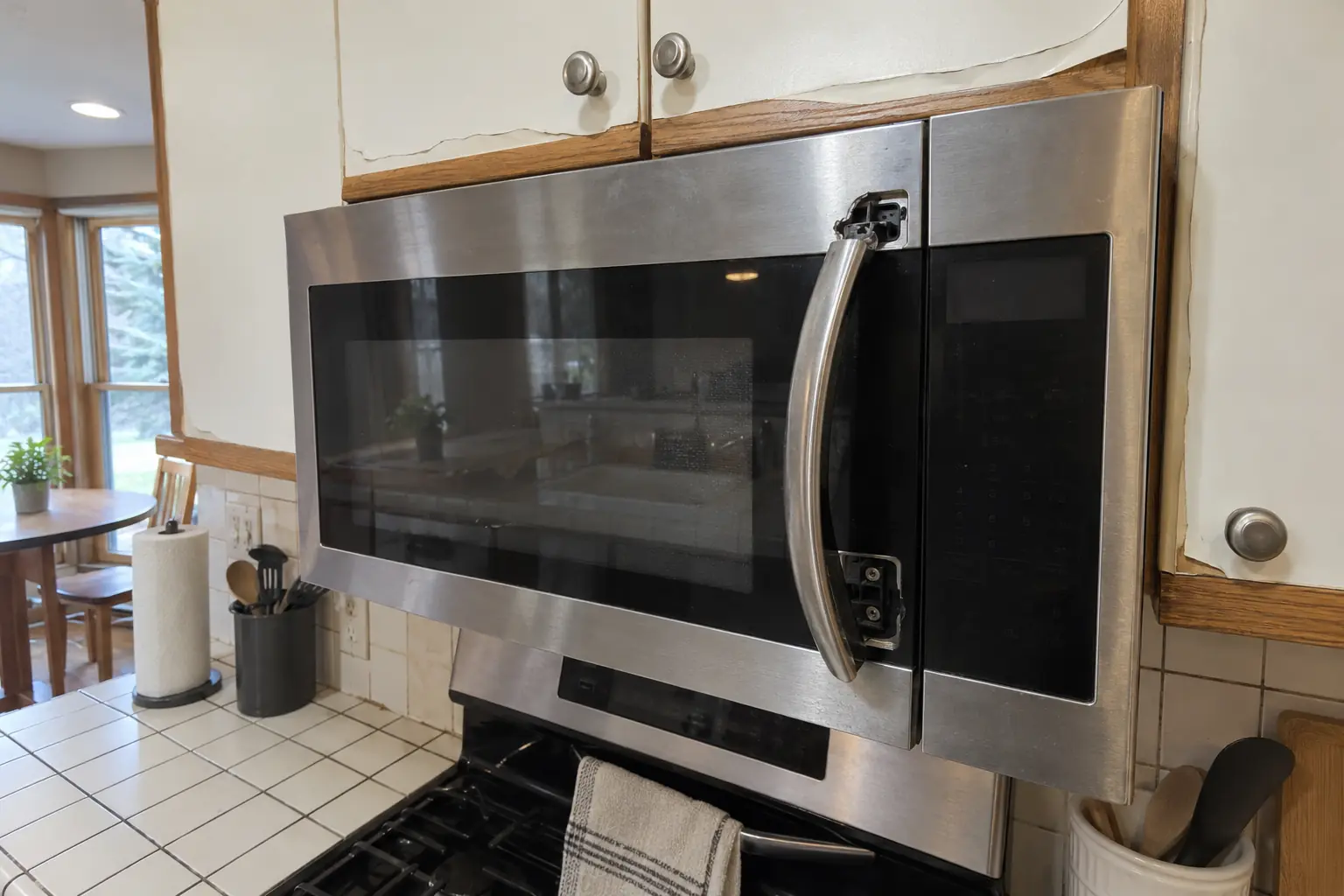 Microwave Repair — before