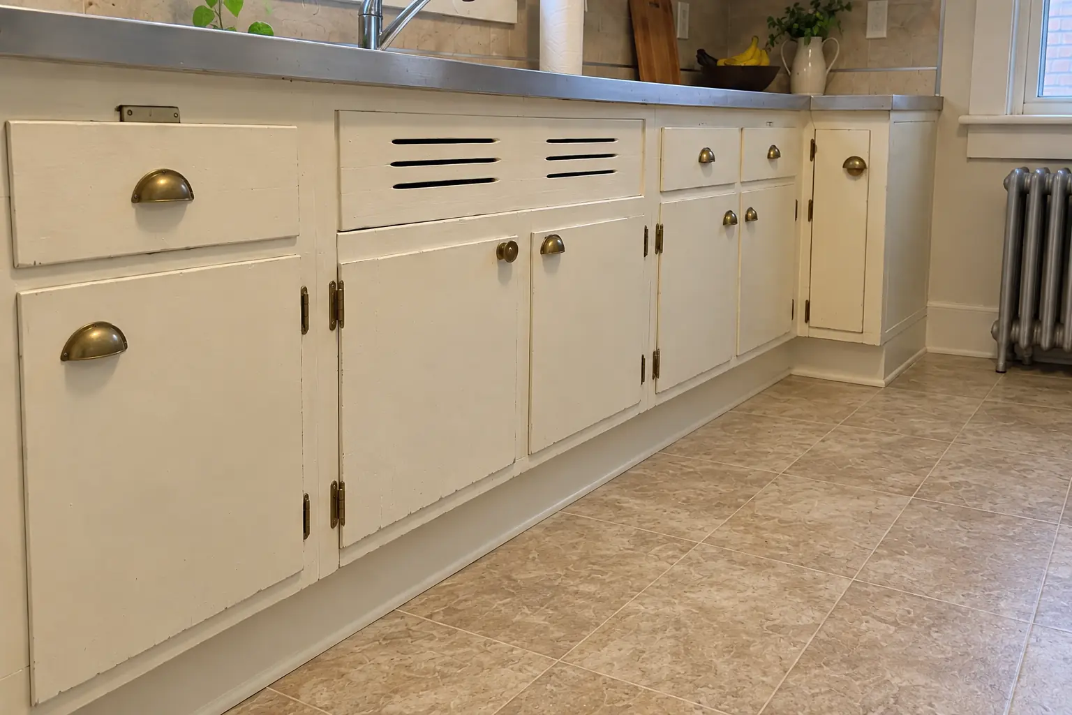 Kitchen Water Damage Restoration in a prewar house — detail